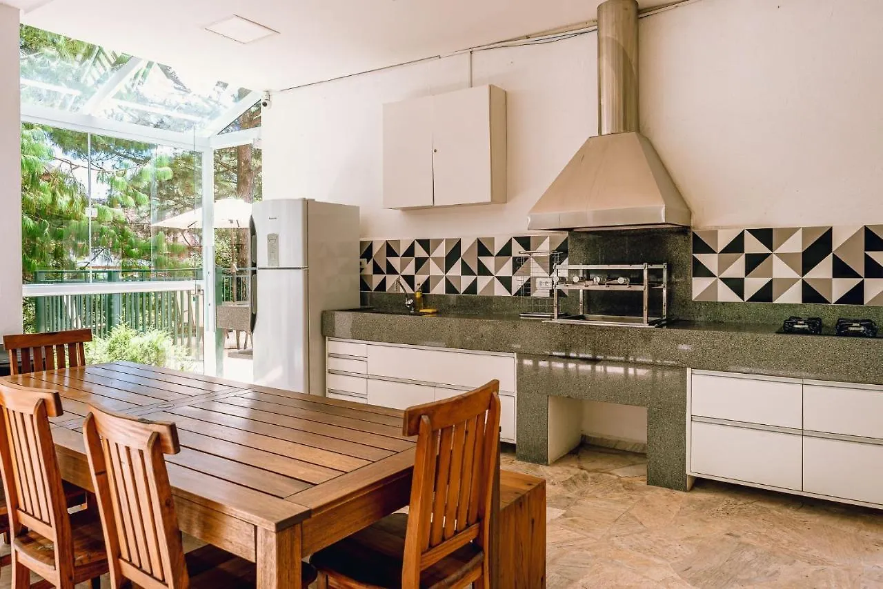 Aconchegante apartamento em Campos do Jordão, região Capivari - PET friendly#